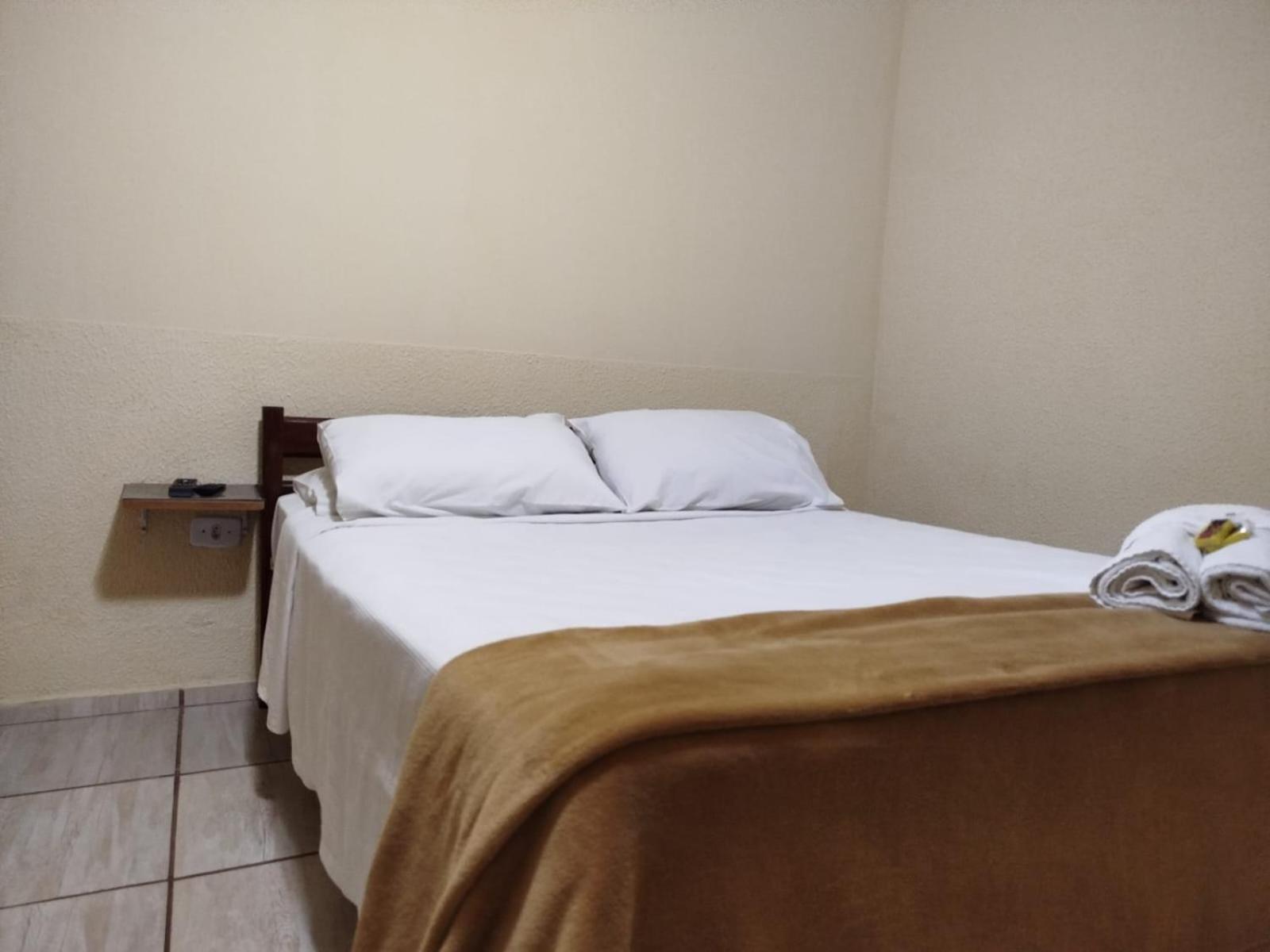 Caminito Hotel Santo Antônio do Pinhal Exterior foto